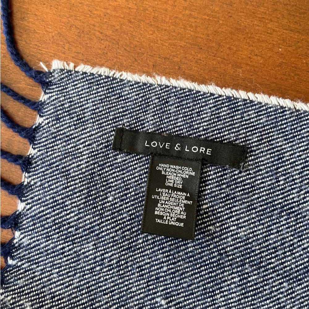 Love & Lore Scarf - Picture 5 of 5